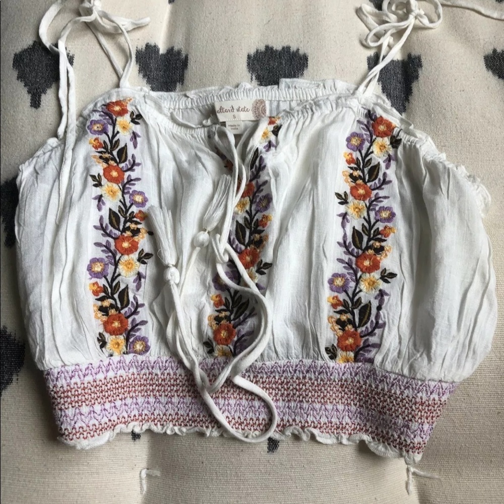 Altard state tank size small white floral